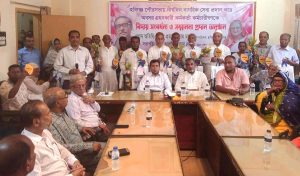 চাকুরী হতে গত ২০ বছরে অবসরপ্রাপ্ত ১৫ জন কর্মকর্তা-কর্মচারীকে বিদায় সংবর্ধনা ও সম্মাননা দিয়েছে হবিগঞ্জ পৌরসভা ॥ বিল্ডিং নির্মাণের সময় অনুমোদিত প্ল্যান অনুসরণ করার আহবান স্থানীয় সরকার উপপরিচালক প্রভাংশু সোম মহানের ॥অতীতে যারা হবিগঞ্জ পৌরসভার জন্য ভাল কাজ করে গেছেন তার প্রতি সম্মান প্রদর্শন করি -মেয়র আতাউর রহমান সেলিম ॥