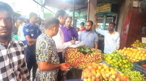 বাইপাস রোড, চাষী বাজার, কোর্ট ষ্টেশন ও নতুন বাসষ্টান্ডে হবিগঞ্জ পৌরসভার উচ্ছেদ অভিযান।