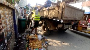 ২৪ ঘন্টার ভিতর পৌরএলাকার কোরবানী পশুর বর্জ্য সফলভাবে অপসারণ করেছে হবিগঞ্জ পৌরসভা ॥