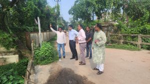 হবিগঞ্জ পৌরএলাকার পানি বহিনির্গমনের খাল ও বর্জ্য ব্যবস্থাপনা পরিদর্শন করেছেন হবিগঞ্জের জেলা প্রশাসক ড. জিএম সরফরাজ।